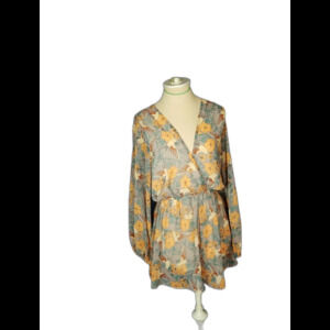 Audrey 3 + 1 Women's cold shoulder gorgeous floral print romper Medium